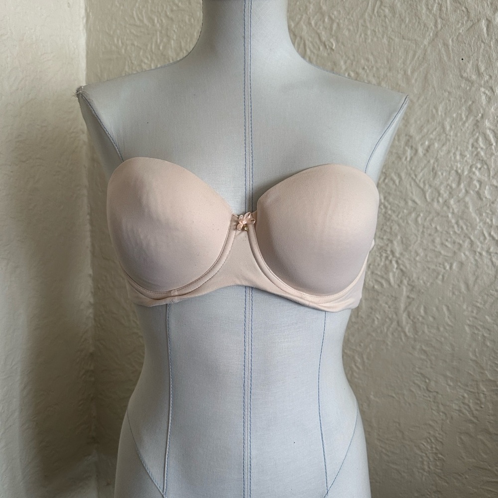 Soma Embraceable Strapless Cream Nude Bra 36C